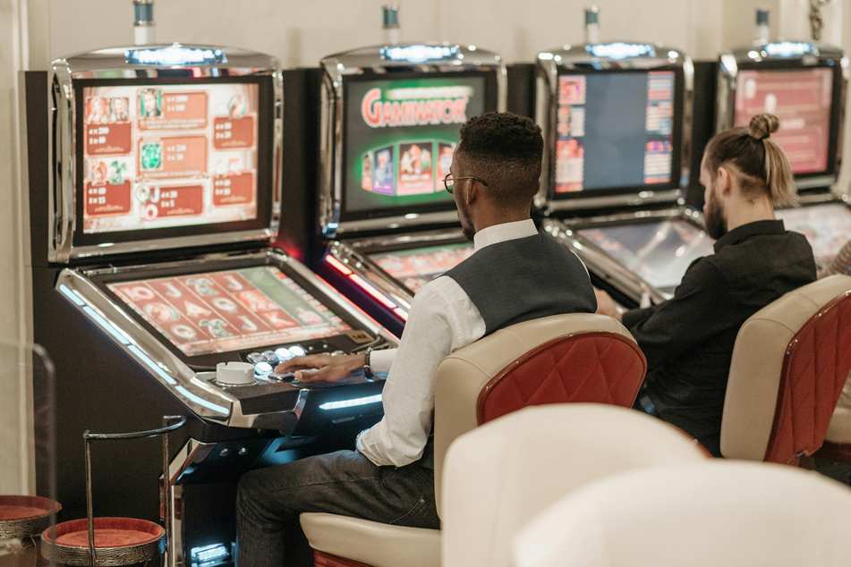 Wild dice casino